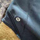 Lululemon Hotty Hot Low-Rise Lined Short 2.5 Photo 2