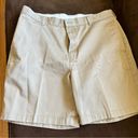 L.L.Bean  Natural Fit Kaki Brown Shorts 100 % Cotton Sz 38 Pockets Thick Material Photo 0