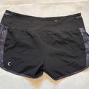 Zyia  5 Star Short in Black & Camo Photo 5