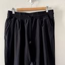 Lorna Jane  Pants Womens Medium Black Joggers Athleisure Drawstring Pleated Photo 3