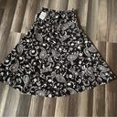 Danny & Nicole  brown and white patterned skirt size medium NWT Photo 0