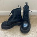 Doc Martens Platform Boots Photo 3