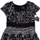 Gabby Skye  Dress Black White Floral Cotton Fit & Flare Front Pockets Size 12 Photo 6