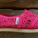 Toms  Womens Shoes Size 5 Pink Lace Espadrilles for Summer Slip Ons Photo 2