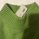 Sweater Best Green Size M Photo 2