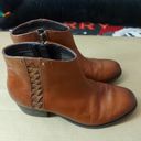 Clarks  Maypearl Fawn Ankle Round Toe Brown Boots Size 7.5 Photo 33