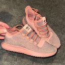 Adidas Tenni Shoes Photo 0