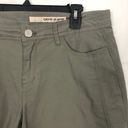 DKNY  Jeans Women's Shorts High-Rise Size 12 Photo 4