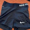 Nike Pro Photo 0