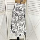 Apt. 9  Floral Twill A Line Skirt Black White 8 Cotton Photo 2