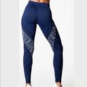 The Row Nux | In a Seamless Yoga Leggings | Small Photo 9