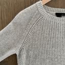 360 Cashmere Orchard Crew Neck Waffle Sweater in Light Heather Grey Size Small Photo 3