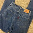 Levi's 721 High-Rise Skinny Jeans Photo 3