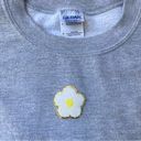 Daisy VTG Pull-over  Sweatshirt Photo 2