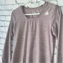 Reebok  Women’s Long Sleeve Top Light Purple High Low Active Shirt Size XS Photo 2