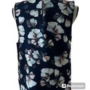 Bobeau Sleeveless Top Blouse Shirt Pullover Blue Florals Size M Keyhole Button Photo 2