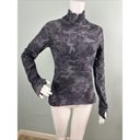 Lululemon  Outrun the Elements 1/2 Zip Incognito Camo HTR Pullover Black Size 6 Photo 6