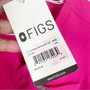 FIGS NWT  Women’s Size XXS Hot Pink Catarina One Pocket Short Sleeve Top FW1000 Photo 5