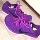 Nike Purple Tennis Shoes Photo 2