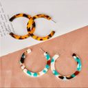 2 Pairs Set Of Resin Vintage, French Style Leopard Print C Shaped Hoop Earrings Photo 1