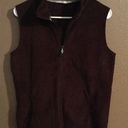 Woolrich Women’s  Maroon fleece vest Photo 0