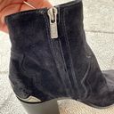 Frye NEW  Flynn Black Suede Ankle Pointed Toe Cowboy Booties Sz 8 Photo 7