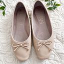 Deltan Quinn Ballet Bow Flats Sz 8 Photo 1