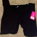 Yogalicious Yogalicous Black Cropped Leggings Photo 2