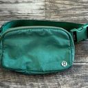 Lululemon  everywhere belt bag Photo 0