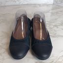 Vionic  TINA Blue Suede Leather Cap Toe Ballet Flats size 9.5 Photo 2