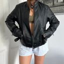 Black leather jacket Size L Photo 2