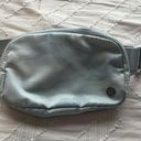 Lululemon Everywhere Belt Bag Photo 4