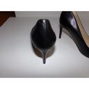 Marc Fisher  classic leather 3 1/2" heel pumps 81/2 Preppy minimalist avant garde Photo 3