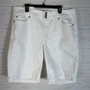 Torrid womens white shorts bermuda size 22 Photo 0