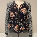 Saltwater Luxe  gray/cream/peach floral bomber jacket Sz S Photo 0