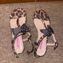 Betsey Johnson Sandals Photo 0