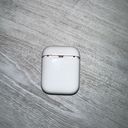 Apple AirPods Photo 4