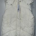 Bershka Oversize nylon puffer vest with hood Photo 4