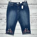 Lane Bryant  NWT 18 Blue Denim - Pink Floral Embroidered Boyfriend Capri Jeans Photo 0