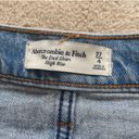 Abercrombie & Fitch Abercrombie Dad Short Photo 2