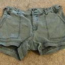 BKE  green shorts 27 Photo 0