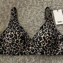 Revolution Knix NWT S+ Leopard  Seamless Bra Photo 0