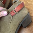 American Eagle  woman’s olive green leather ankle boots 7.5 Photo 2