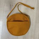 Baggu Circle Crossbody Bag Photo 0