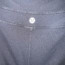 Lululemon  size 6 crop yoga pants Photo 2