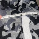 Simply Southern  Womens Sweater Size XXL Gray Camo Great Condition Super Soft Photo 6