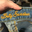 Kimes Ranch Betty Seventeen Jeans Photo 2