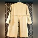 BURBERRYS Vintage Trench Coat. Photo 1