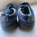 Keen  Blue and Grey Closed Toe Athletic Outdoor Sandals Women’s Size 6 Photo 4