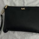 Michael Kors Wristlet Photo 0